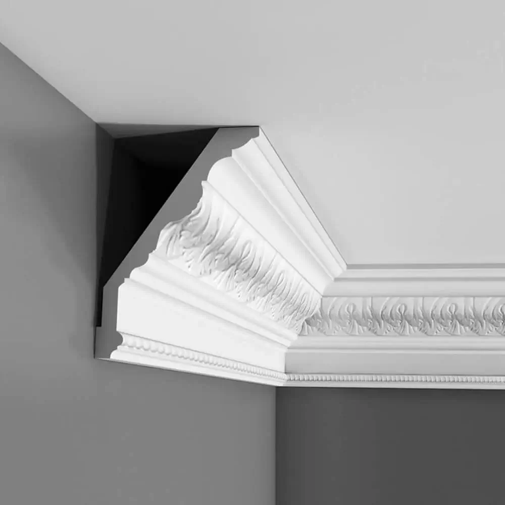 Moldura C219 en blanco | 130 x 176 x 2000 mm