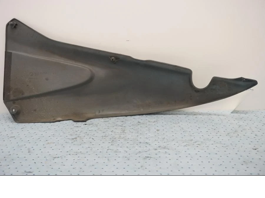 Panel lateral BMW